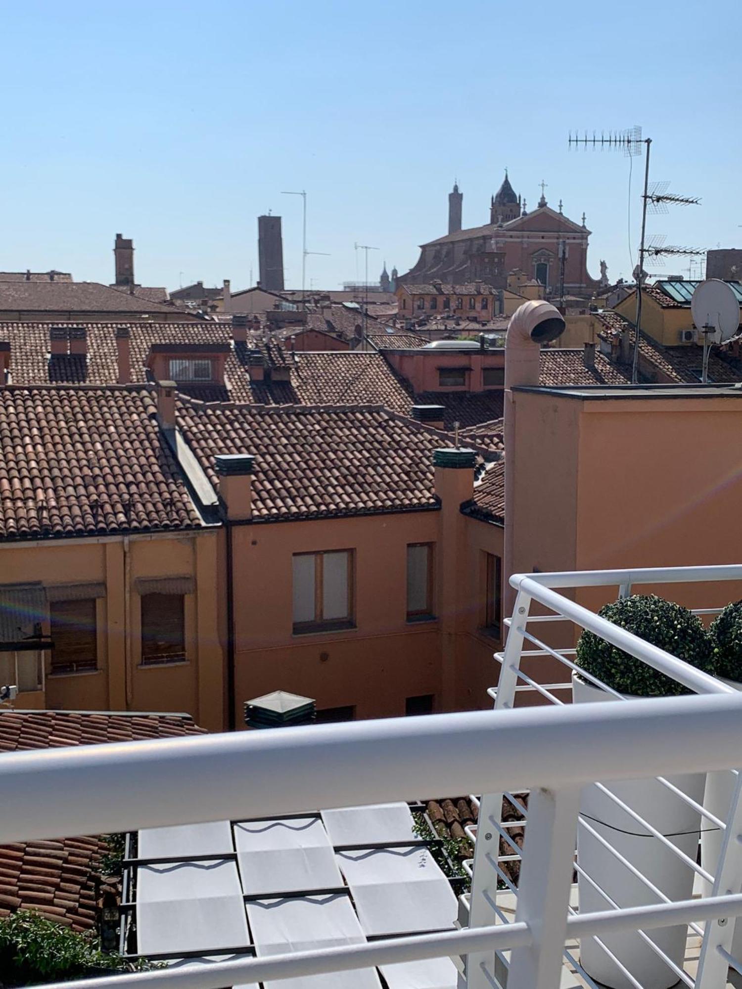 Appartement L'Attico Dell'Edera à Bologne Extérieur photo