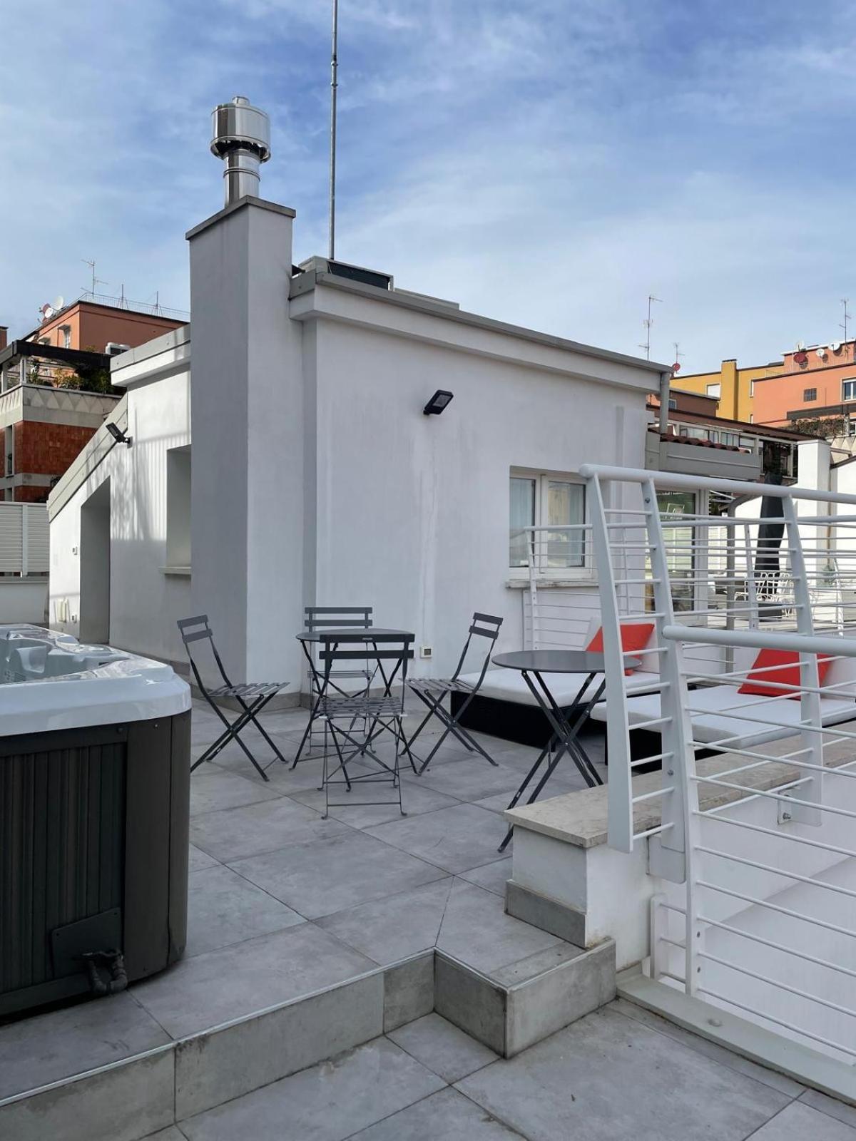 Appartement L'Attico Dell'Edera à Bologne Extérieur photo