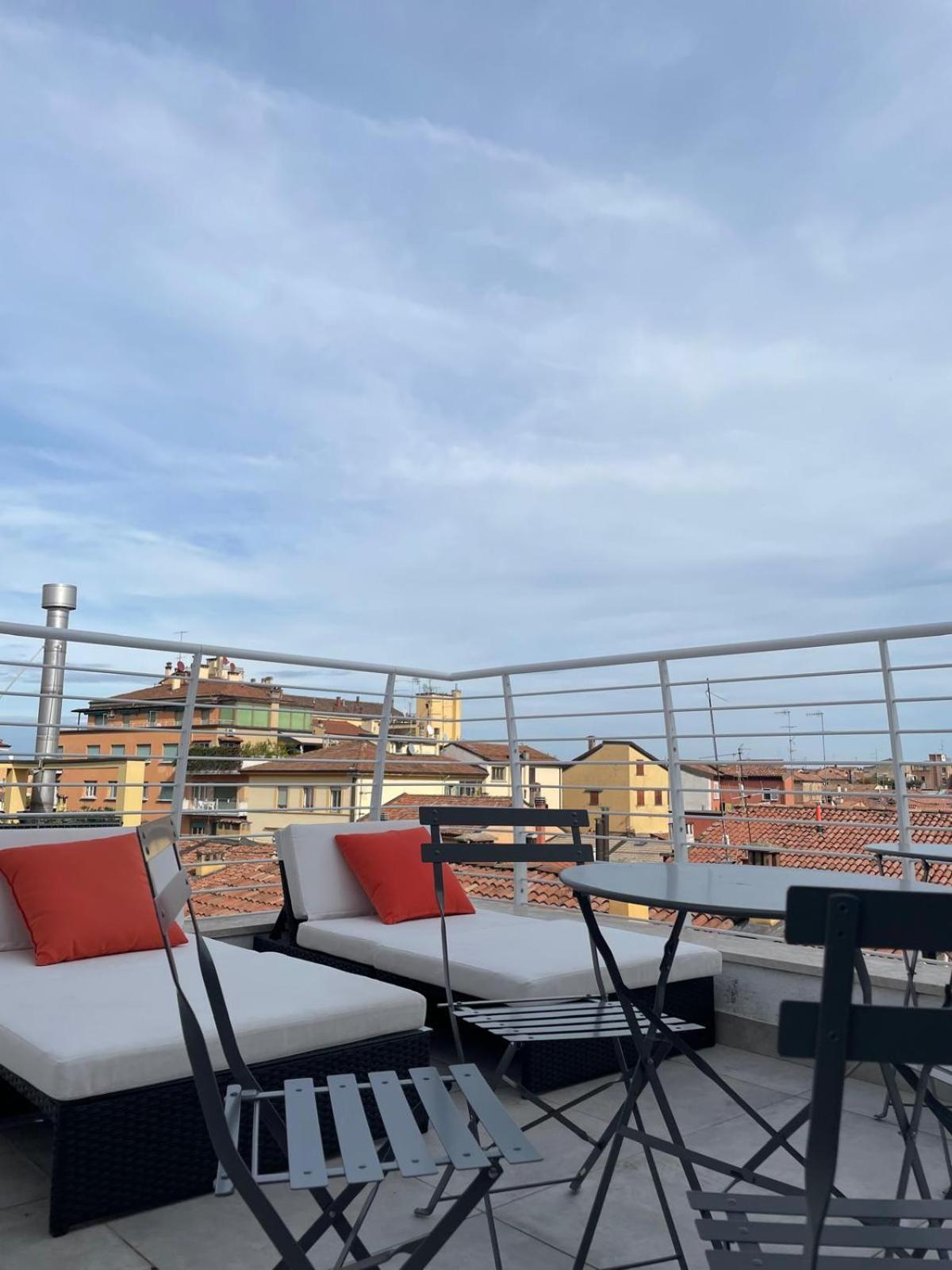 Appartement L'Attico Dell'Edera à Bologne Extérieur photo
